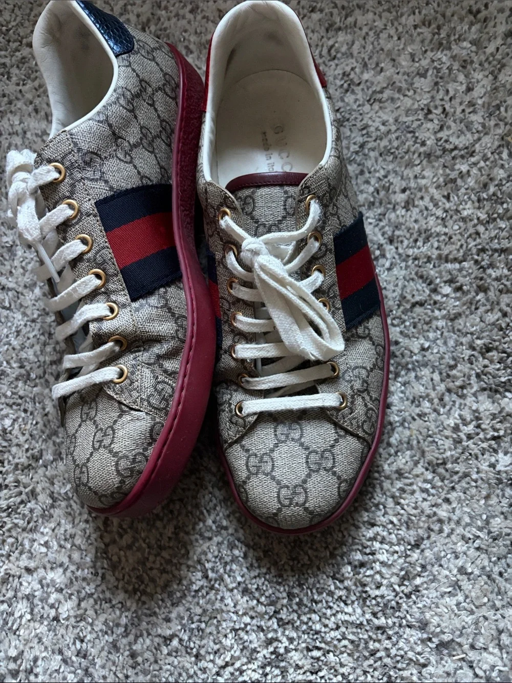 Gucci GG Canvas Low-Top Sneakers in Beige with Red & Navy Stripe